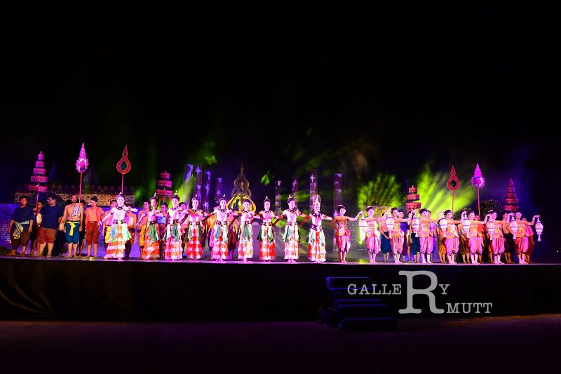 20151125-Loy Kratong_83.JPG
